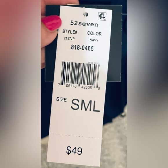 52Seven Bubble Hem V Neck Peasant Top Navy Blue Size Small NWT - Picture 4 of 4